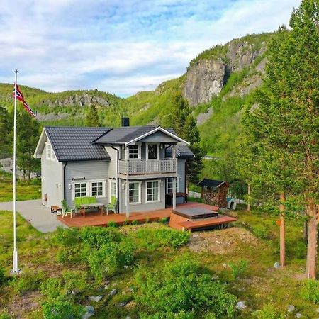 Hytte I Flott Natur Alta Exterior foto